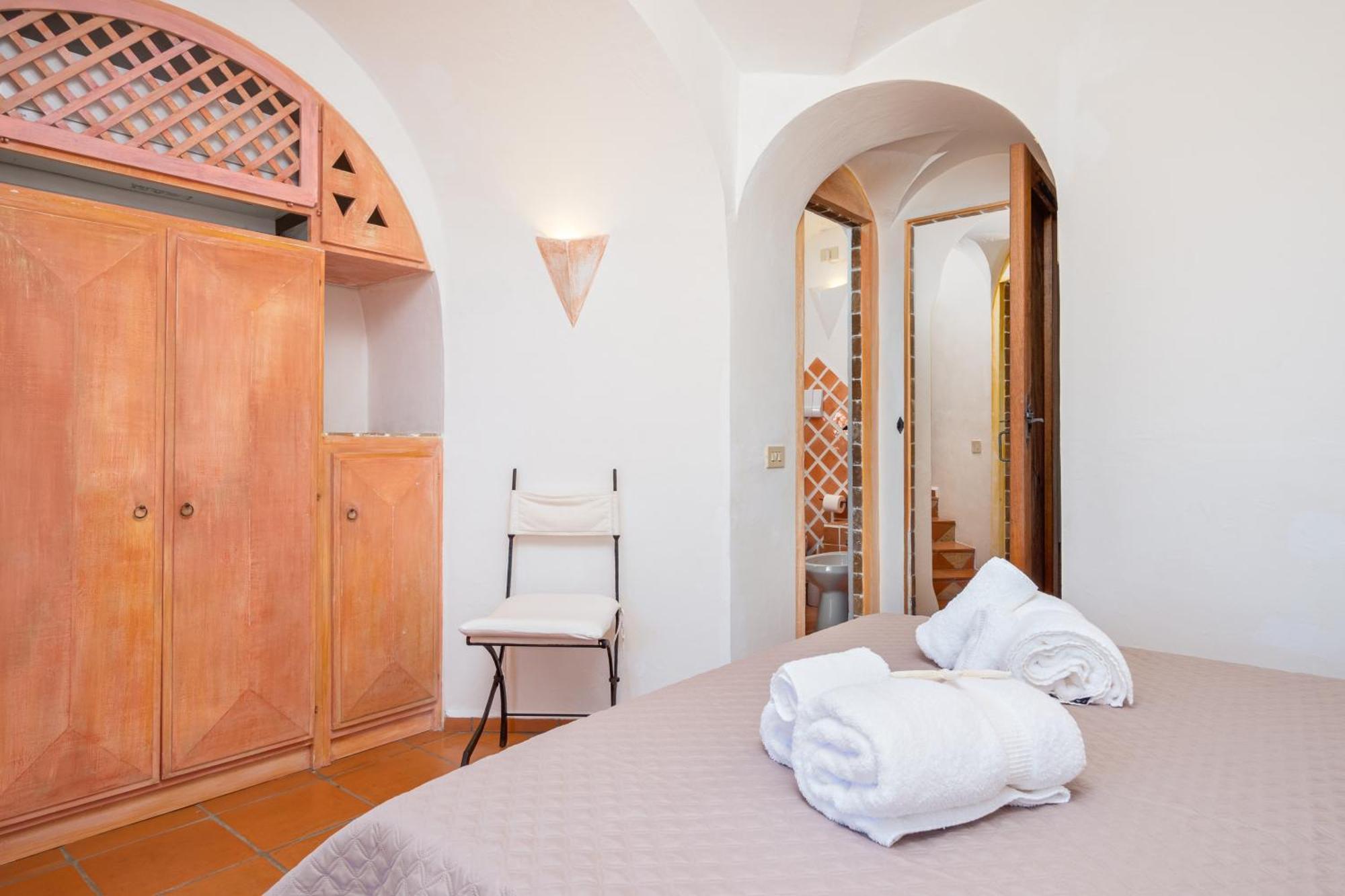Sa Villa Cala Ginepro Monte Petrosu Exterior photo